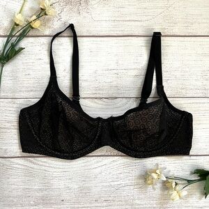 Victoria Secret Body By Victoria Mesh Unlined Demi Bra